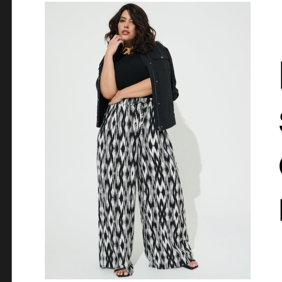 torrid Pants - Brand new wide leg torrid pants!